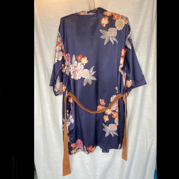 Boho Blue Floral Robe with Pleather Belt - Picture 5 of 7